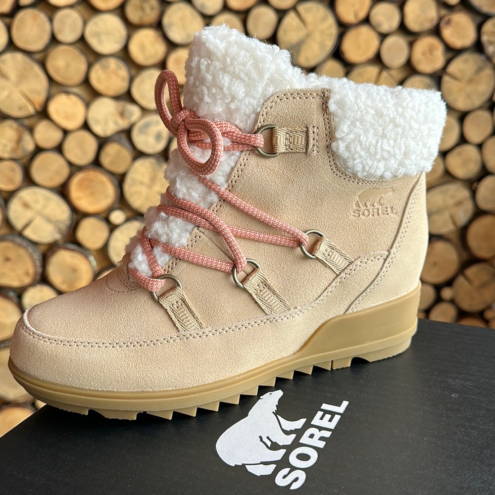 Sorel Evie Cozy lace